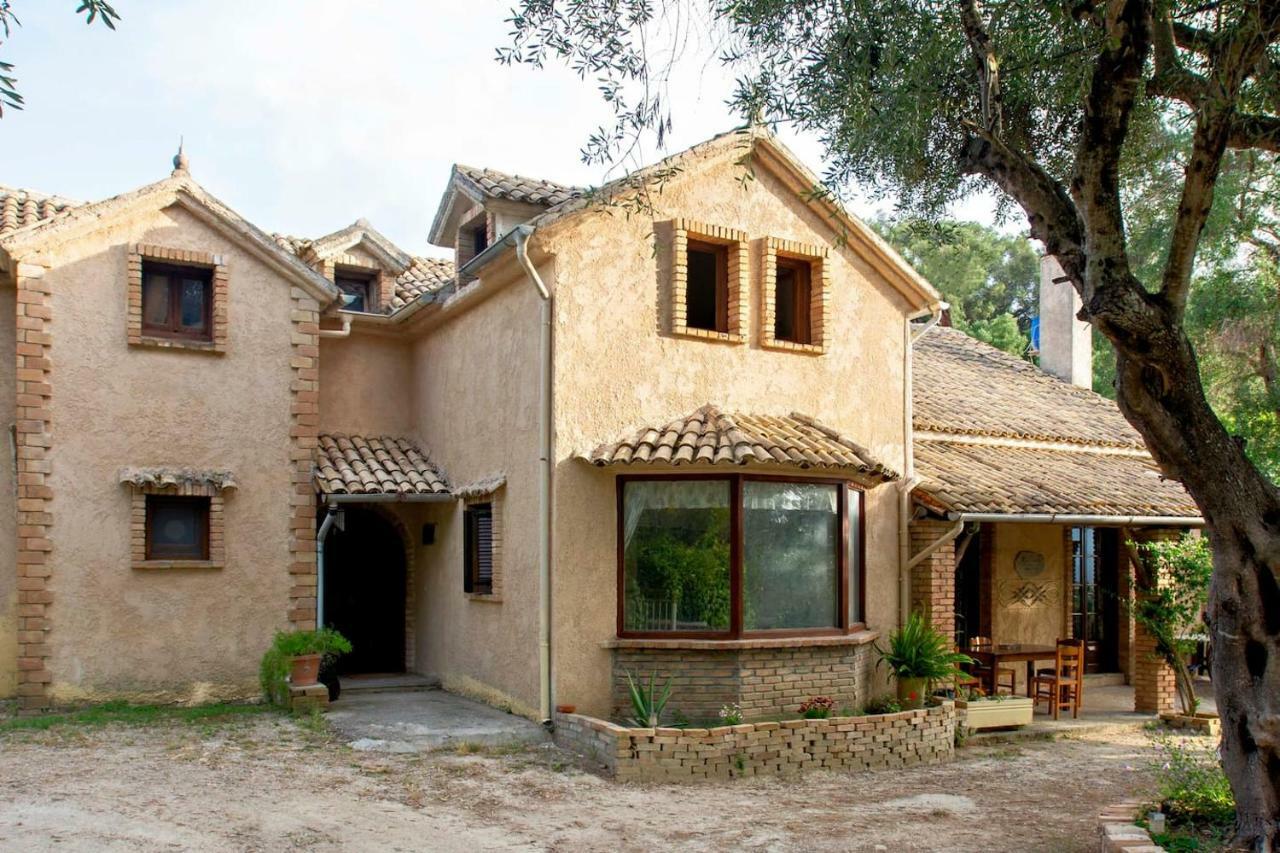 Villa Brigadoon Corfu Agios Ioannis Peristerion Екстериор снимка